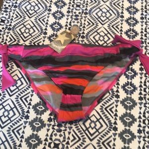 Converse Bikini Bottom